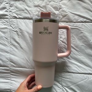 Stanley 40oz Adventure Quencher Tumbler